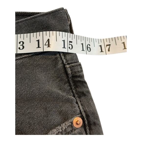 Vintage Levi's 501 Men's Black Denim‎ Jeans W28 L32 Straight Fit - Picture 5 of 8